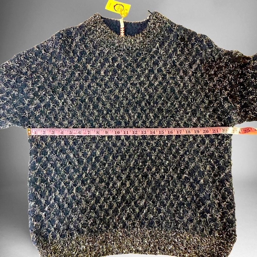 Raga.LA Sweater - Picture 4 of 8